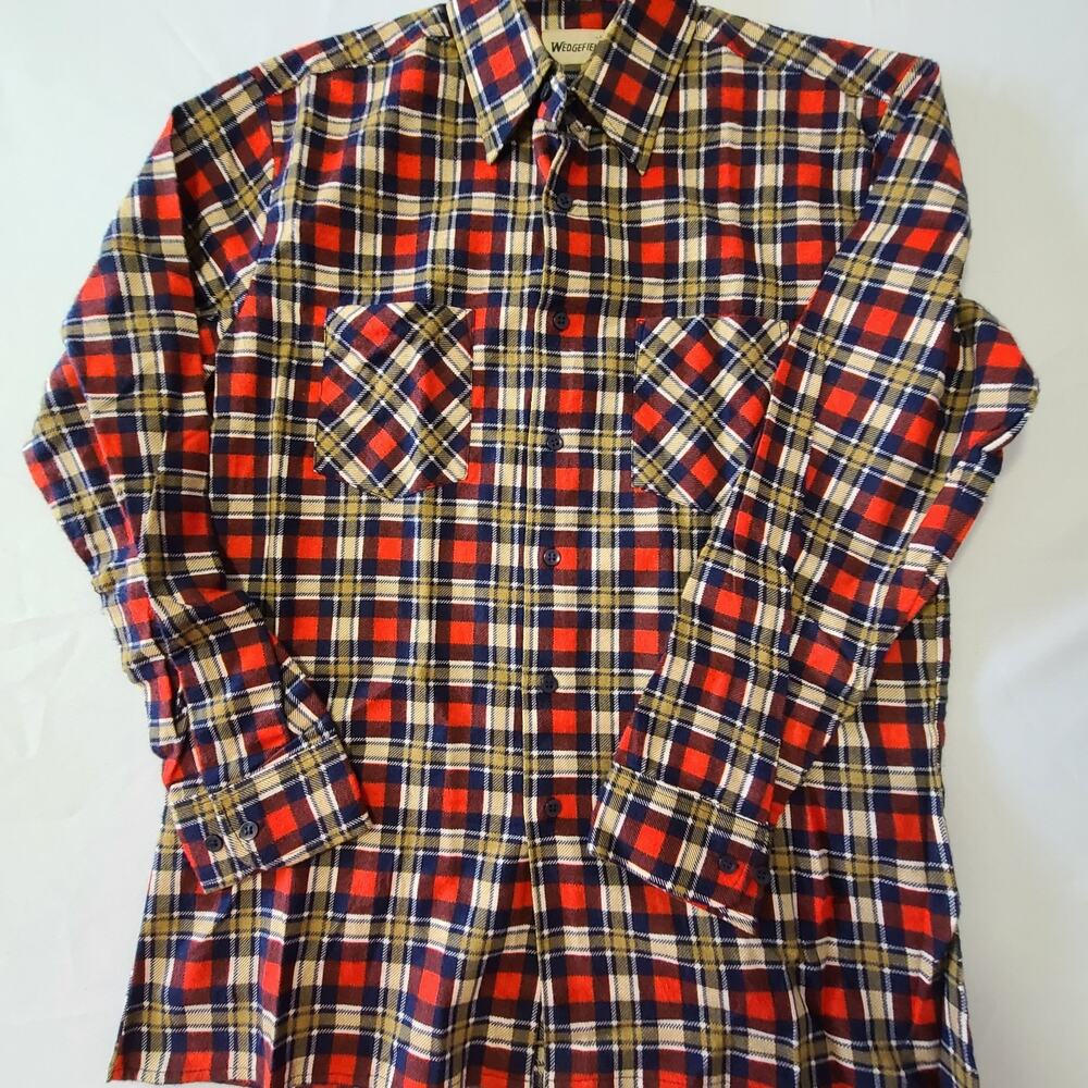 Mens Wedgefield Button Down Plaid Flannel Shirt Medium Outdoors